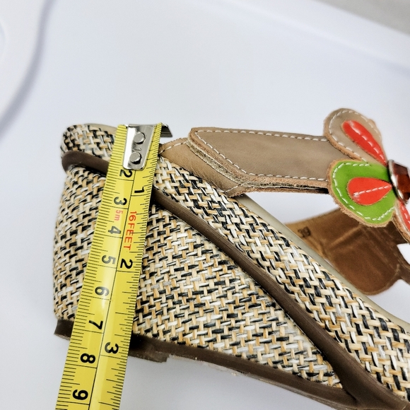 L'Artiste by Spring Step Floral Fugate Wedges - Picture 10 of 11